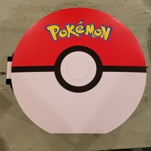 Set of pokemon Nintendo with case